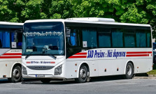 Regionálne autobusy na východe zlacnejú o polovicu