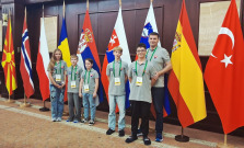 Šachová Základná škola Wolkerova Bardejov reprezentovala Slovensko na Majstrovstvách sveta