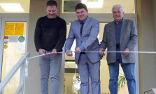 VIDEO | Zborov zrekonštruoval obecný úrad za 1,6 milióna eur. Budova má šetriť energie